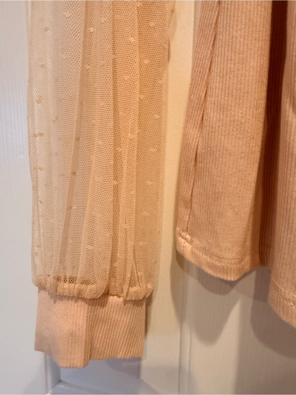 Soft Ribbed Top by Dorose in Peach Sheer Puff Sleeves - Picture 5 of 6